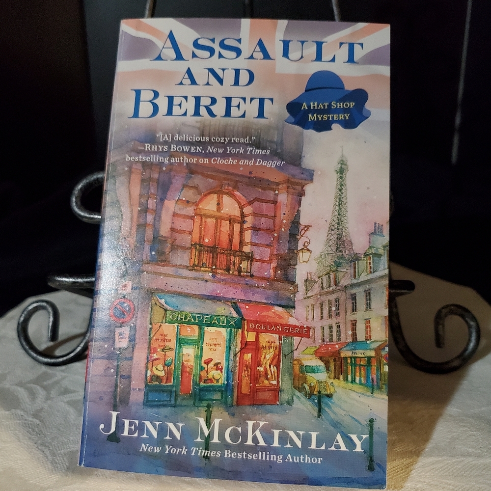 Book-"Assault and Beret"-A Hat Shop Mystery (Paperback)